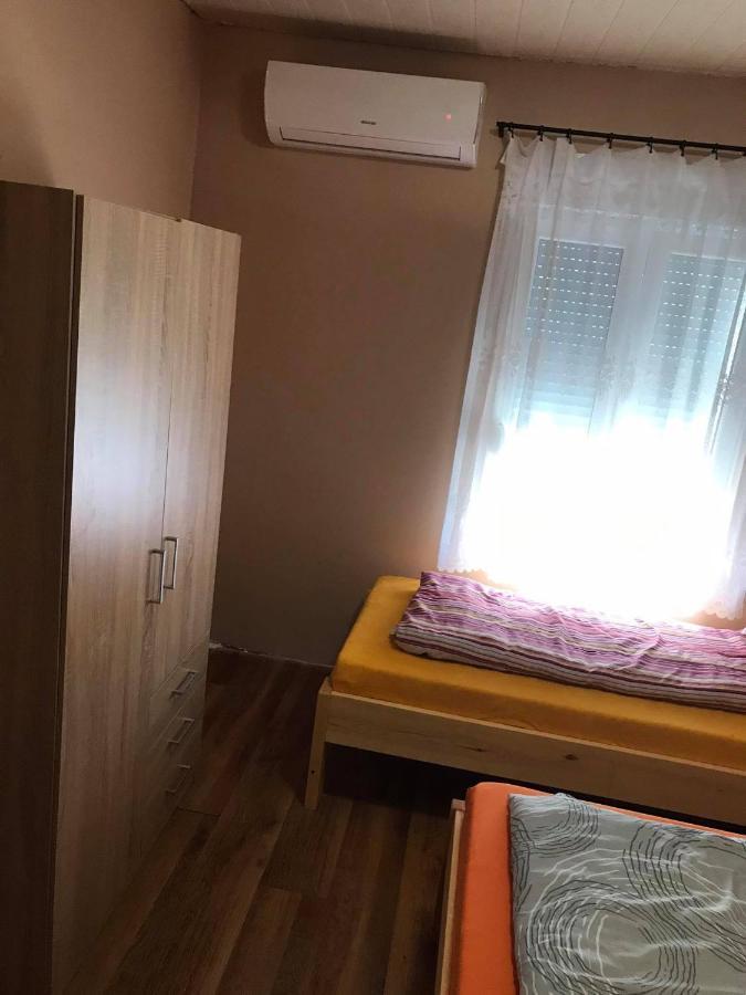 شقة Tahiti Apartman Hajdúszoboszló المظهر الخارجي الصورة