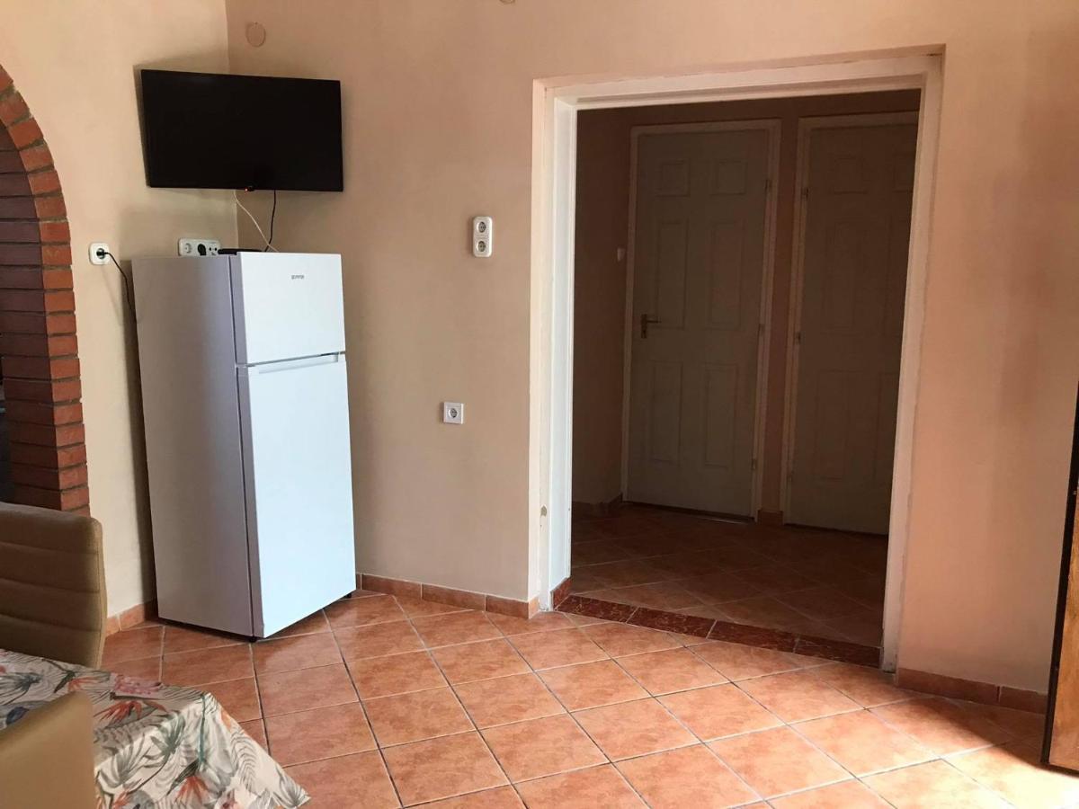 شقة Tahiti Apartman Hajdúszoboszló المظهر الخارجي الصورة