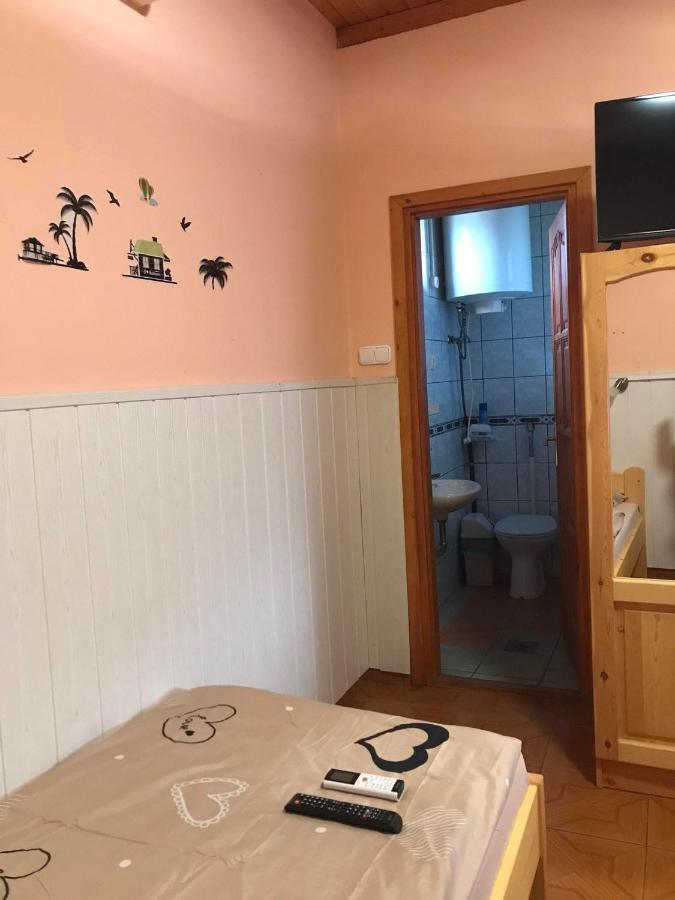 شقة Tahiti Apartman Hajdúszoboszló المظهر الخارجي الصورة