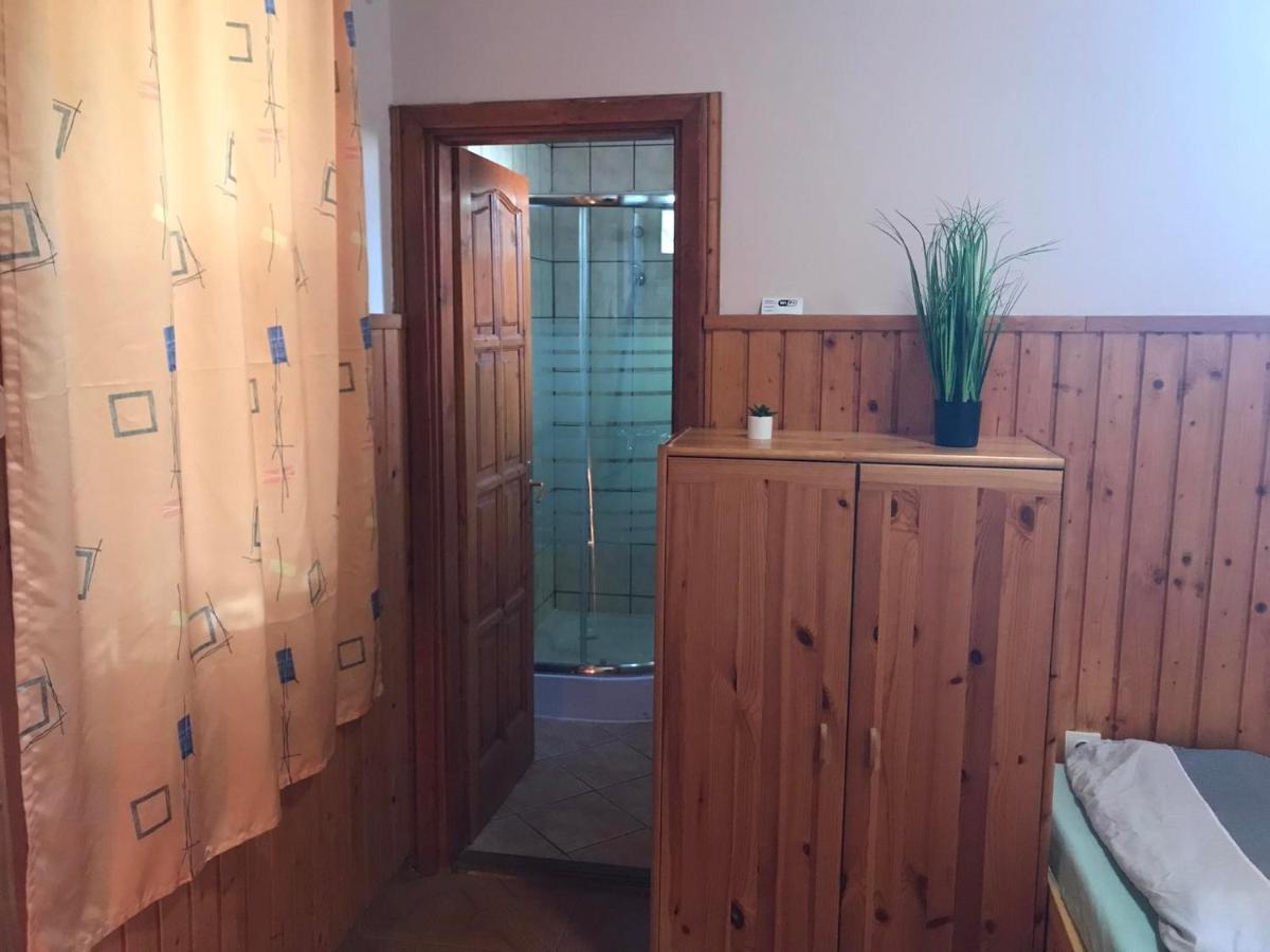 شقة Tahiti Apartman Hajdúszoboszló المظهر الخارجي الصورة