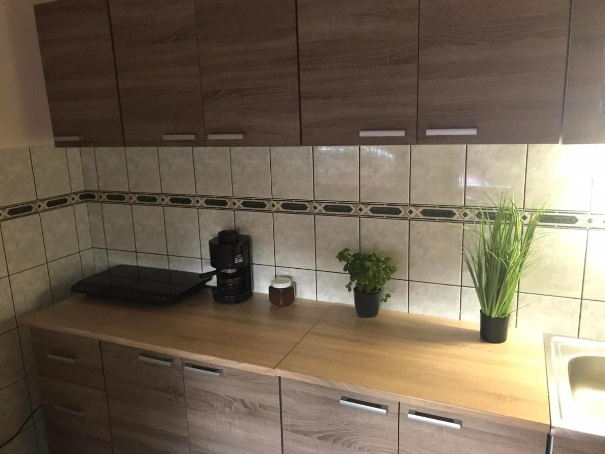 شقة Tahiti Apartman Hajdúszoboszló المظهر الخارجي الصورة
