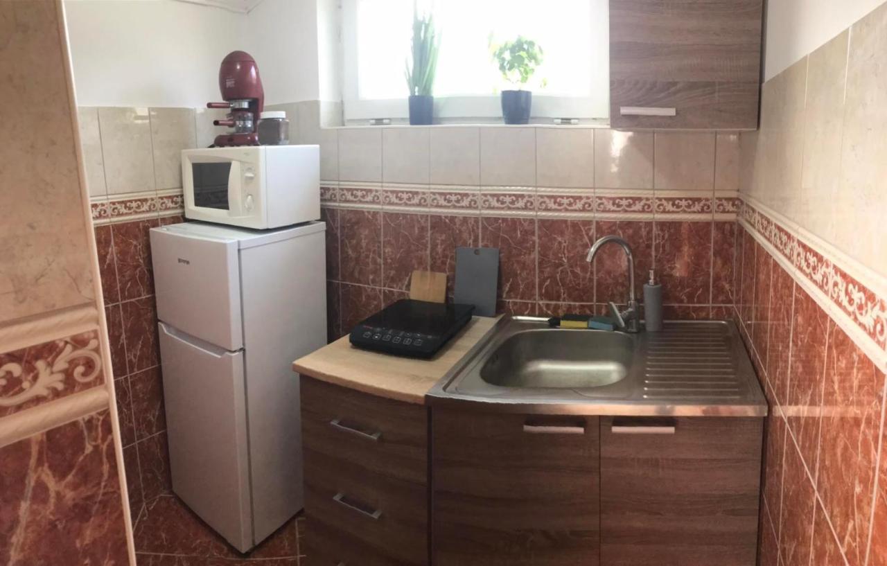 شقة Tahiti Apartman Hajdúszoboszló المظهر الخارجي الصورة